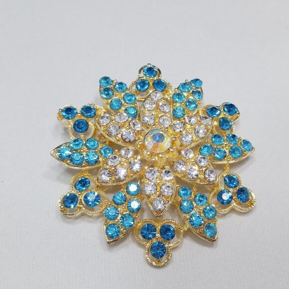 Gold Tone Flower Brooch Pendant Blue Clear Rhinestones Aurora Borealis Center - Picture 4 of 8